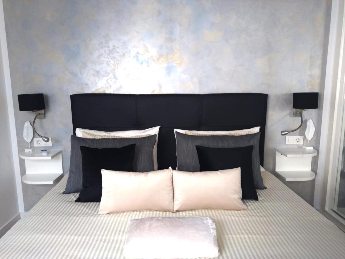 Apartment Portonovo Paraiso II - Sea View - Swimming Pool - Good Wifi - Old Town Puerto del Carmen  Eksteriør billede